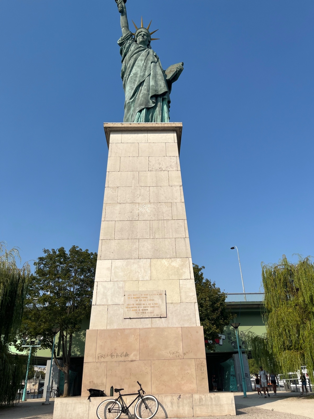 f7708097-b137-4f07-8681-2c28b4c3aa11