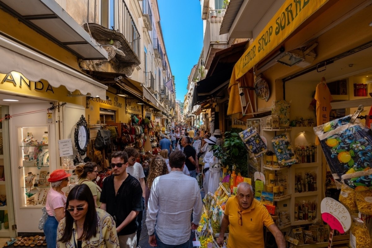 Kradzieże kieszonkowe 2.0 we Włoszech. Złodzieje z nową metodą