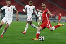 Grosicki, "piłkarski emeryt", czy as?