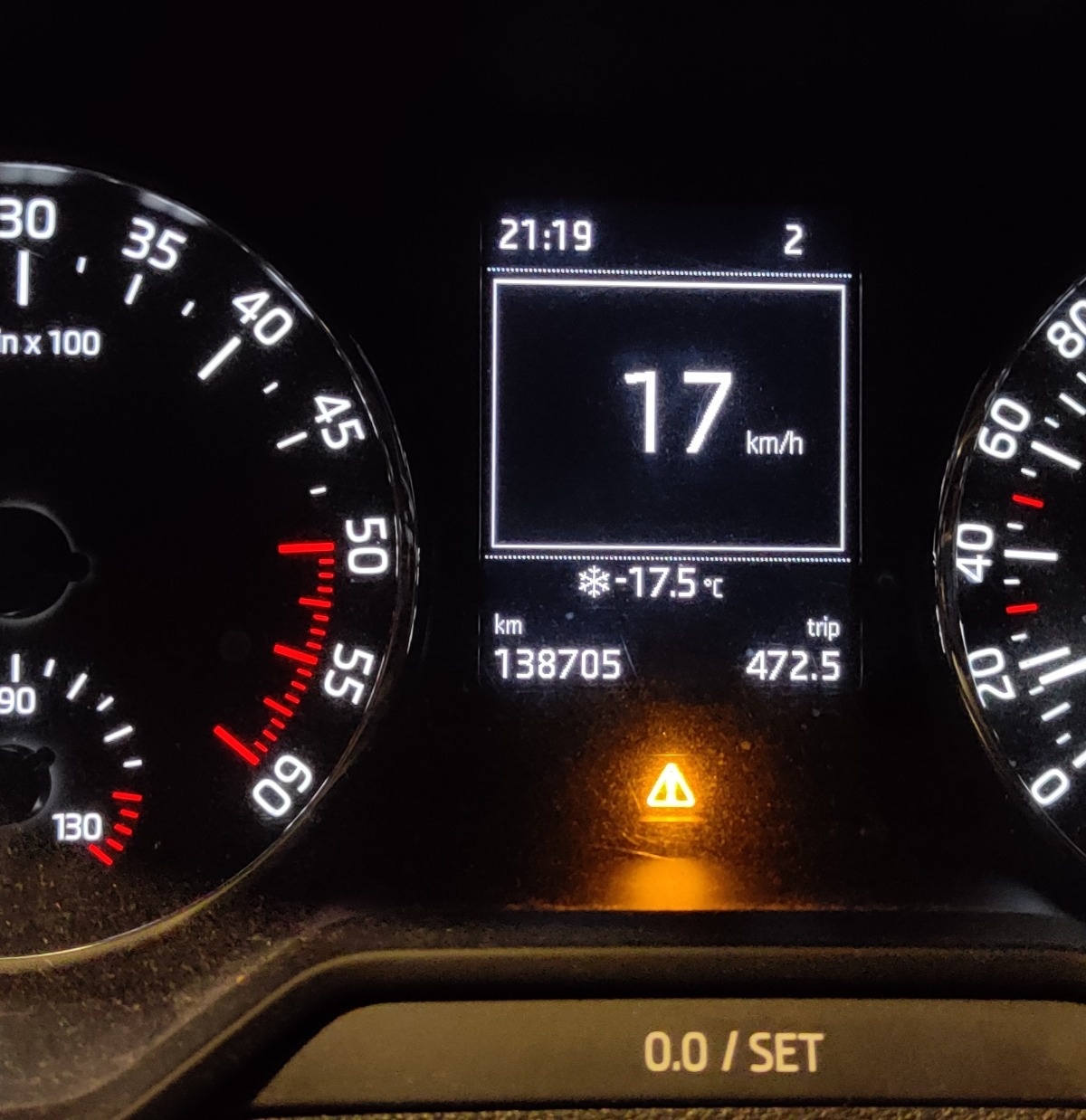 21a087e0-08c0-40af-98a4-18bf61617dcd