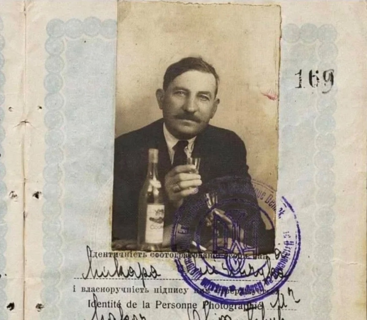 9e9268d3-fb63-439e-95c5-ff60210ad1d6