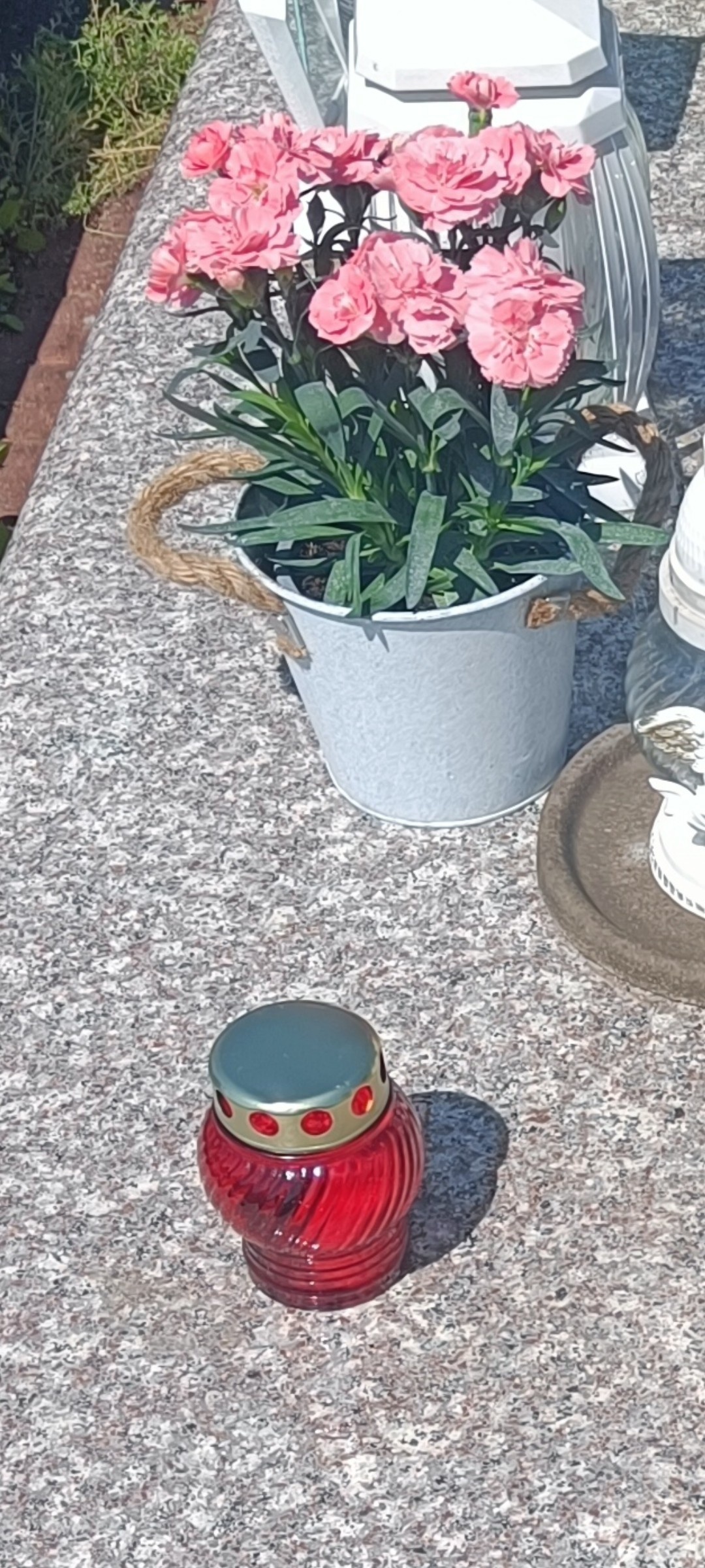 128d54a1-b04f-4e9c-91bc-0e18567db232