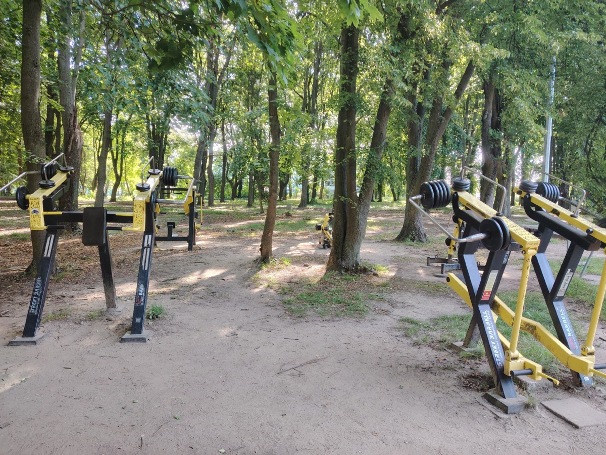 f9420118-7144-42ce-aafd-d658eace6832