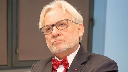 Maksymowicz: Tusk to polityczny dinozaur