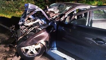 Śląskie. Czołowe zderzenie audi i fiata. Obaj kierowcy nie żyją