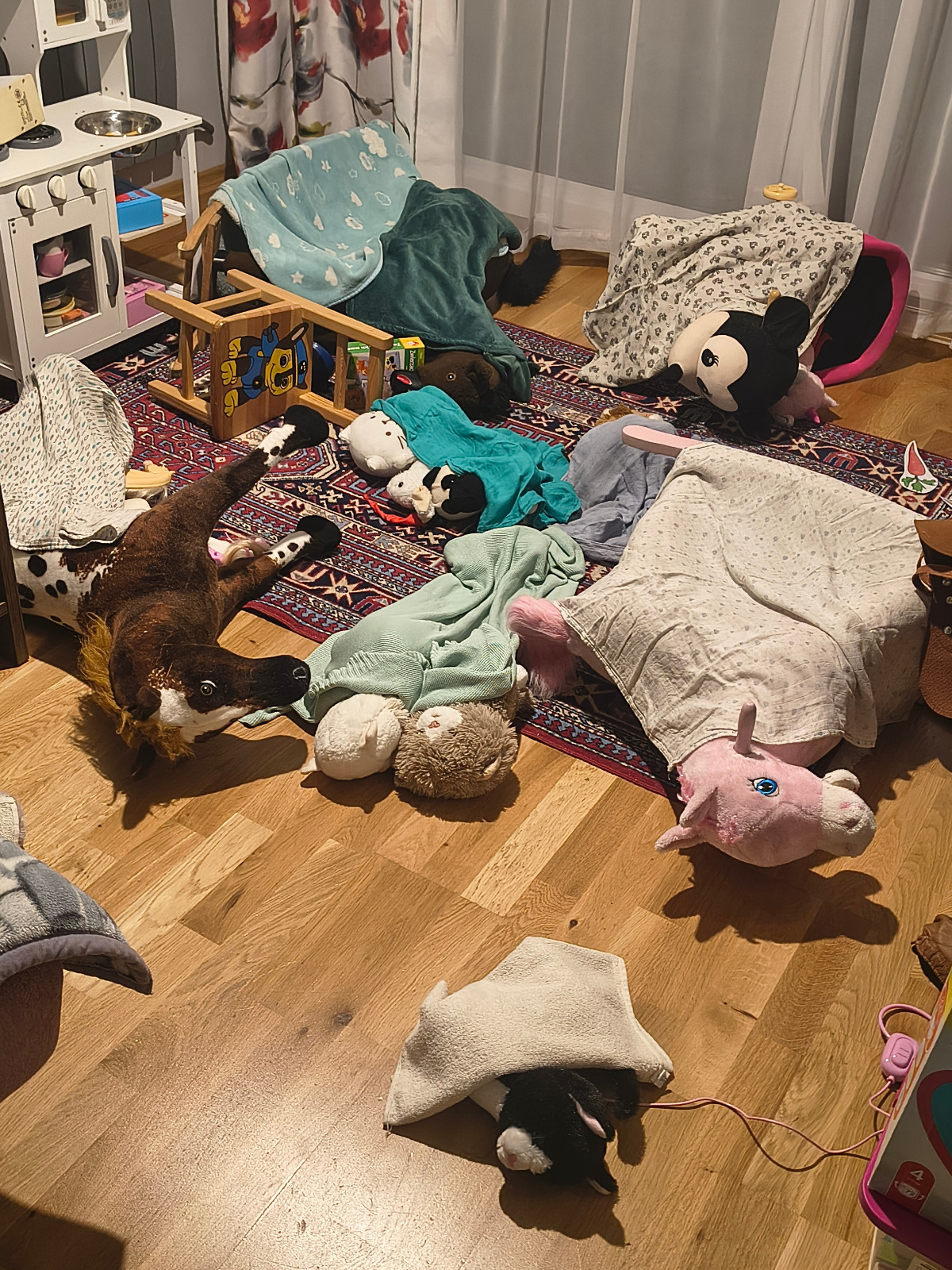 2d938dd4-6e21-4421-9e99-06126677acf2