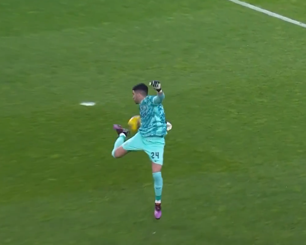 24164485-ccc6-44e3-96b8-564ff53df8ac