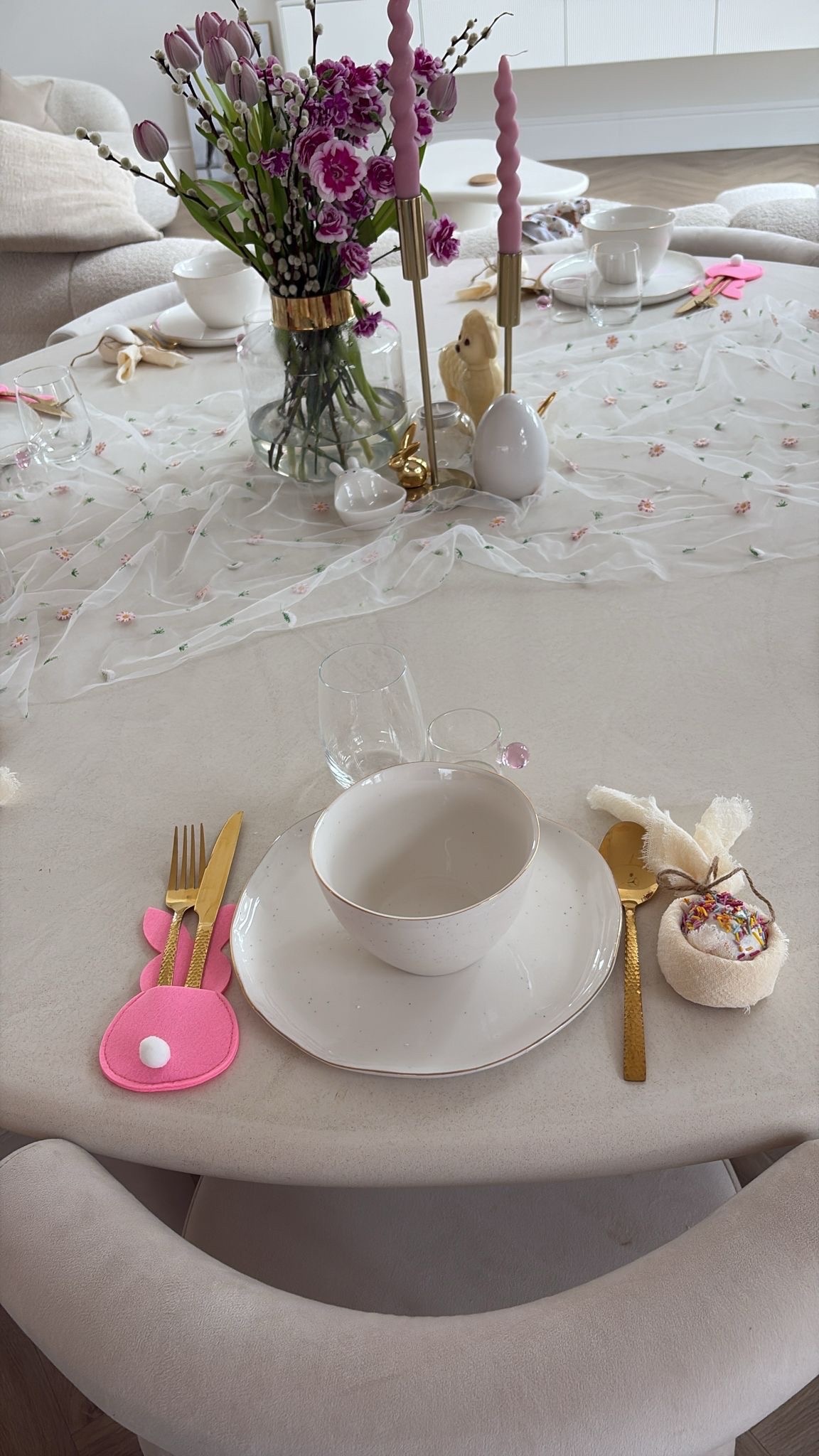 f4146b5a-984b-4ccf-b4f6-8b0a3bd2bea8