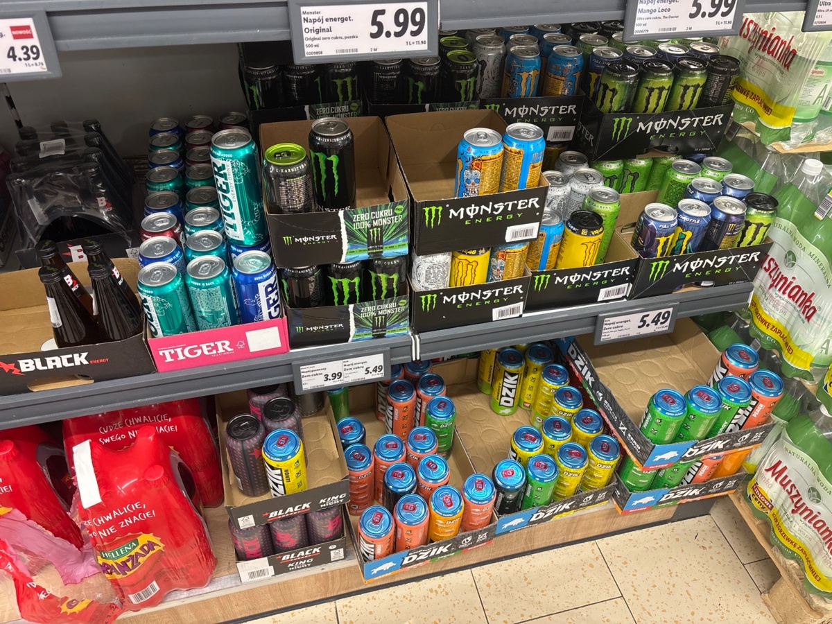 06bc6a1c-3395-43a0-943c-38ebc15d5e92