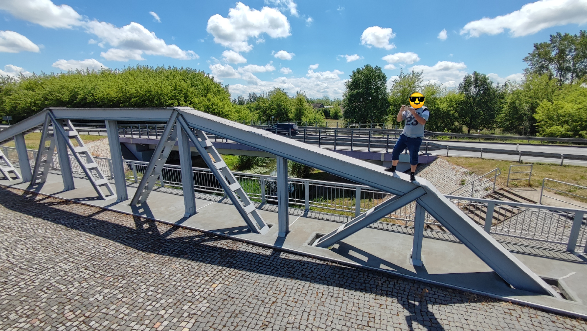 04424bae-2921-4555-8e57-90cf5a99f950