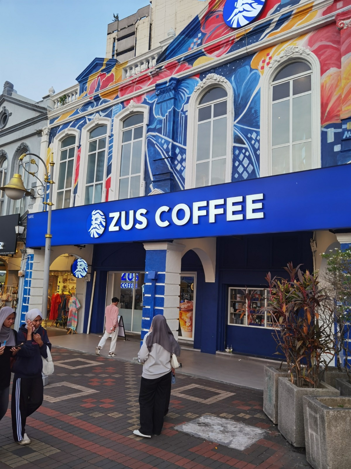 b3880801-53fb-43ad-aec8-e69005332cda