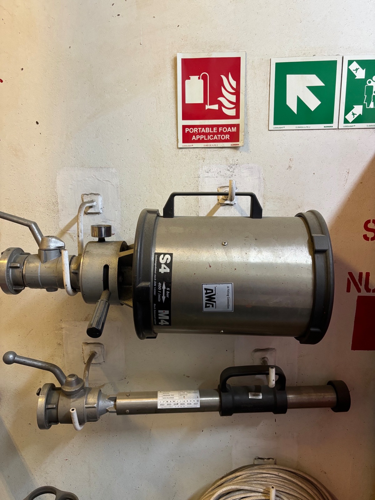 23c4813c-c4b2-45d9-a5e6-74f11a31a24e