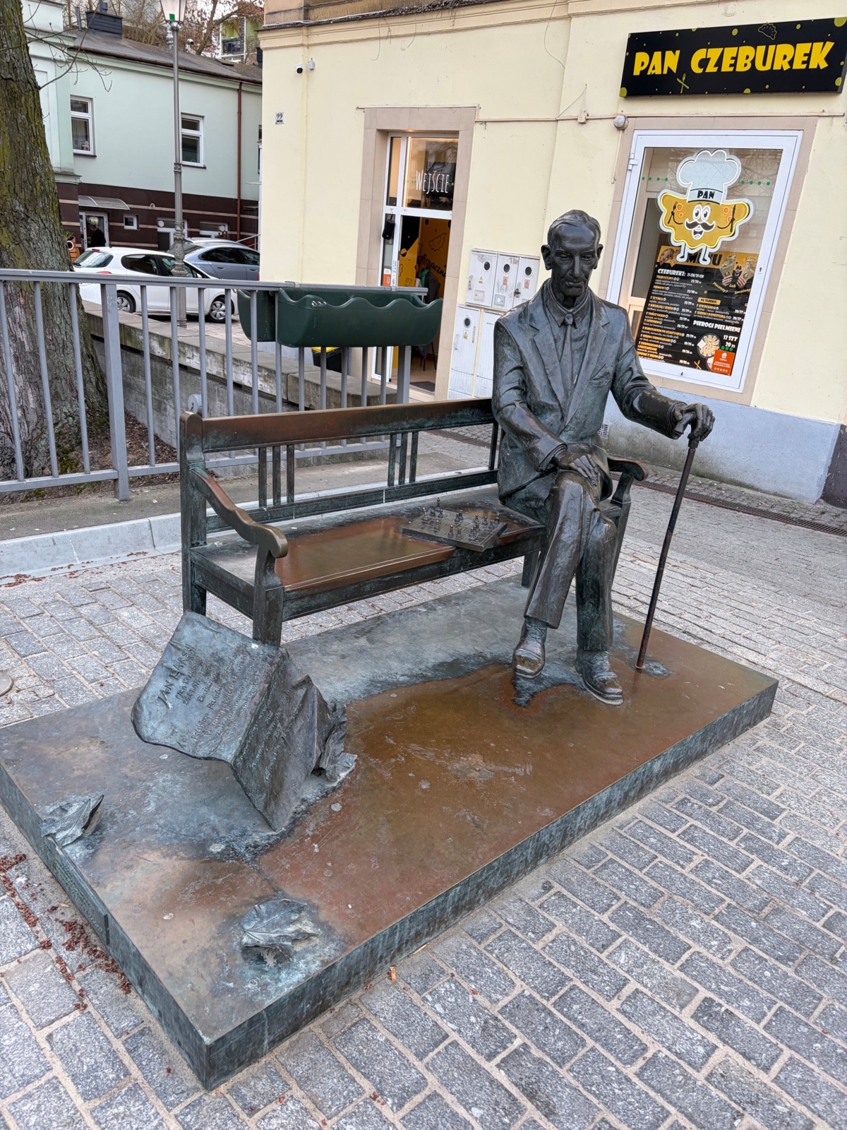 83a48b30-a340-4d94-80dd-6eba0a5f57af