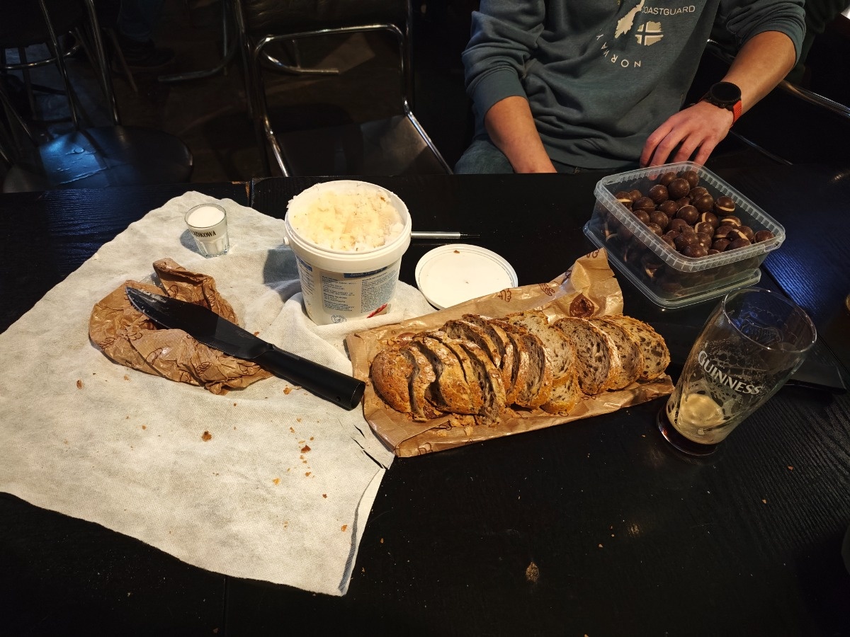 7e24433d-bb48-44fb-8e1c-213a9476e308