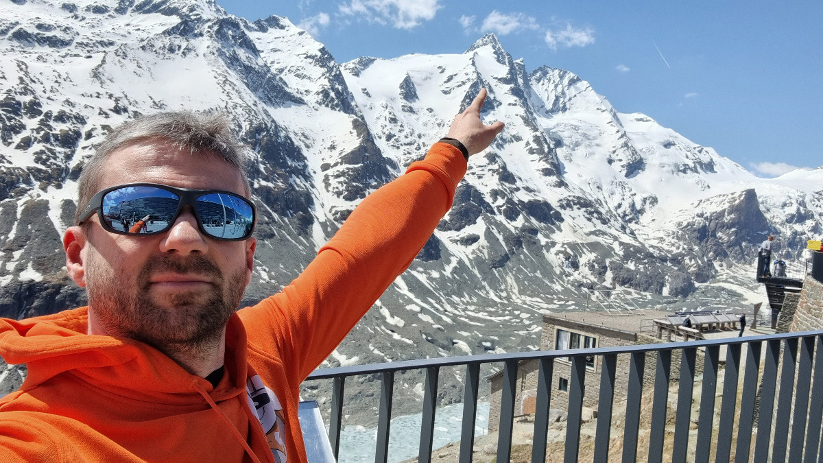 d896f263-f1ad-4963-890a-8ed9d4bbb31b