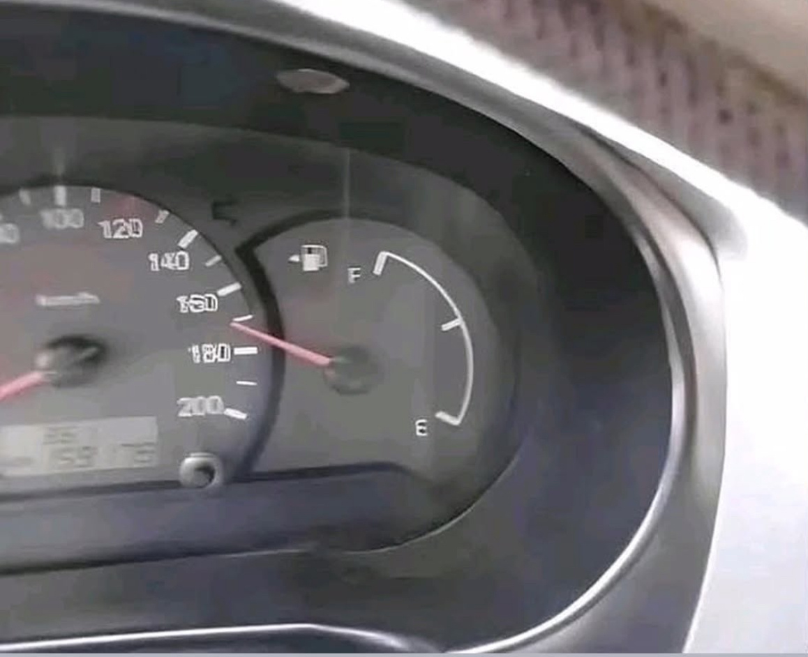 edb14d82-d11a-4020-8428-b819ff0f50be