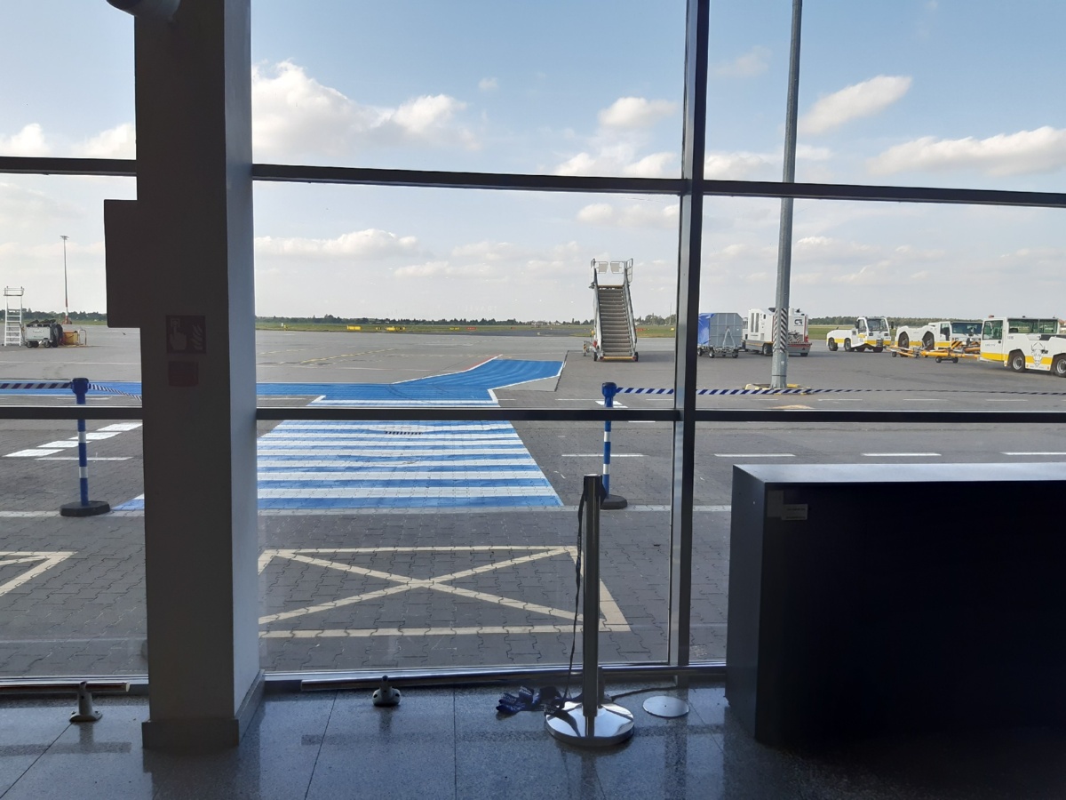 fa67f1fe-5ea5-4e4a-bfa2-ea27b8fea534