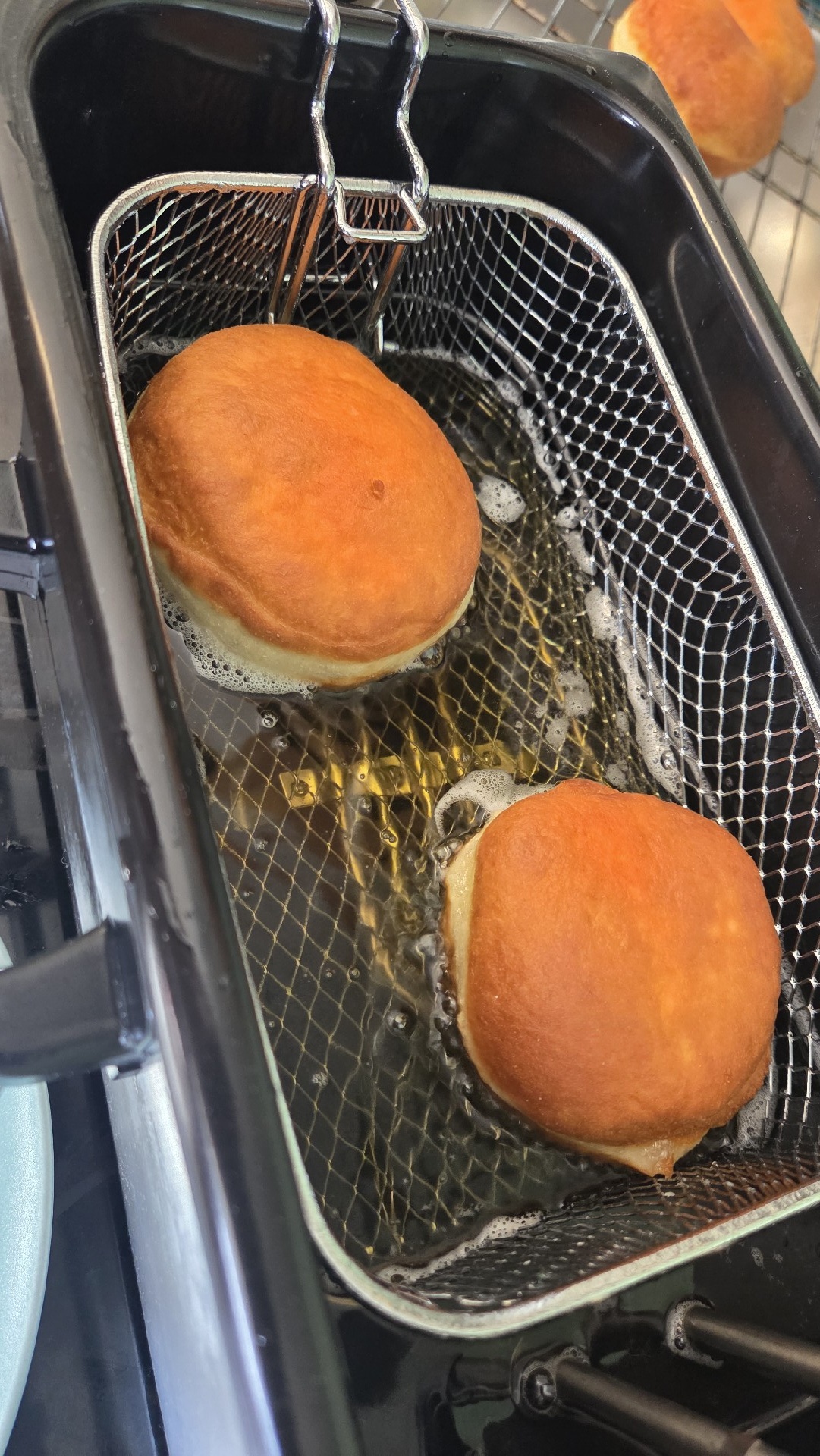 8f855baf-7cf8-484c-bb63-c3bd352cc25a