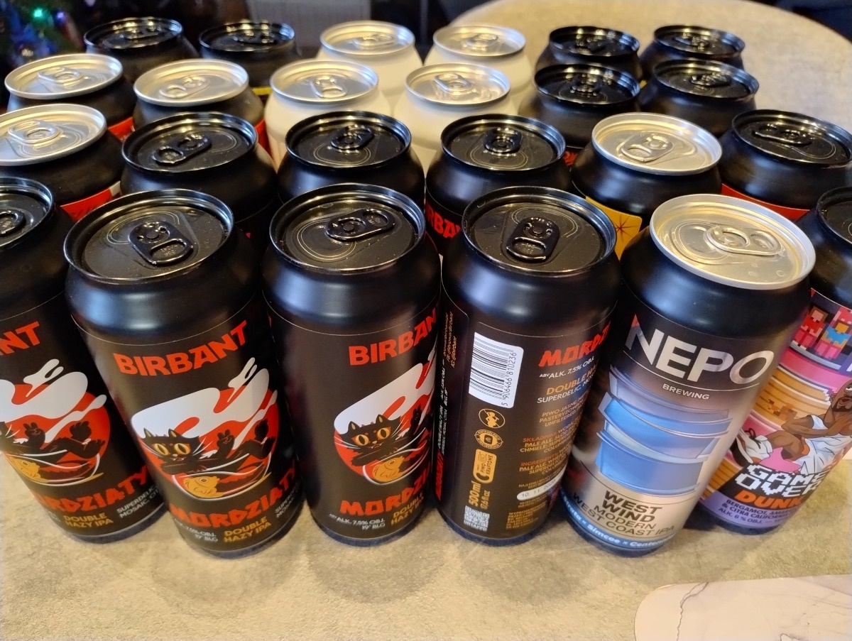 6d6642ed-55f2-40c1-acc6-79e1e1ac56d8