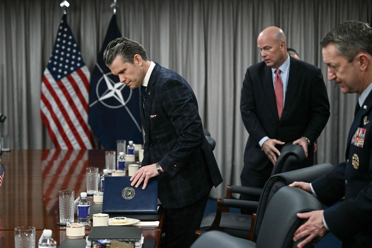 USA nagle wzywają dowódców sił zbrojnych do kraju