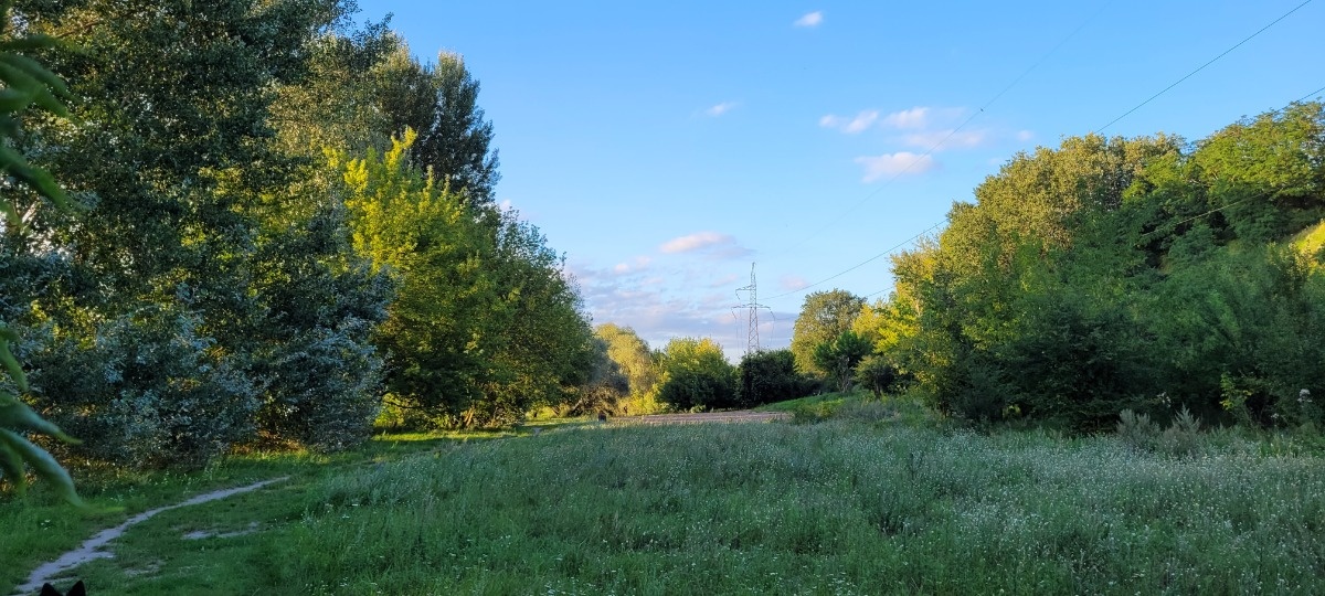 e7476287-852f-4a44-a0d9-f85790eac8a3