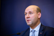 Wiceszef MSZ o ustawie medialnej: Nie jest wymierzona w jeden podmiot