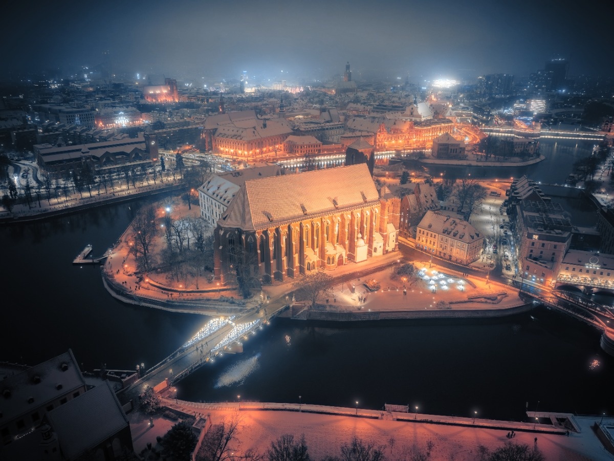 05423105-379c-4845-8516-c892b4461559