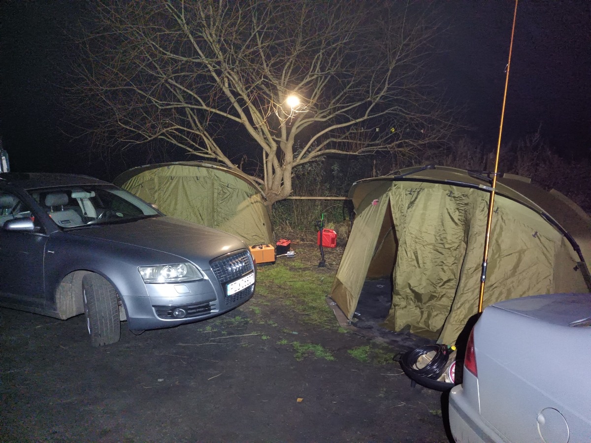 881702f7-8560-4d8b-8097-c00489cb1fd6