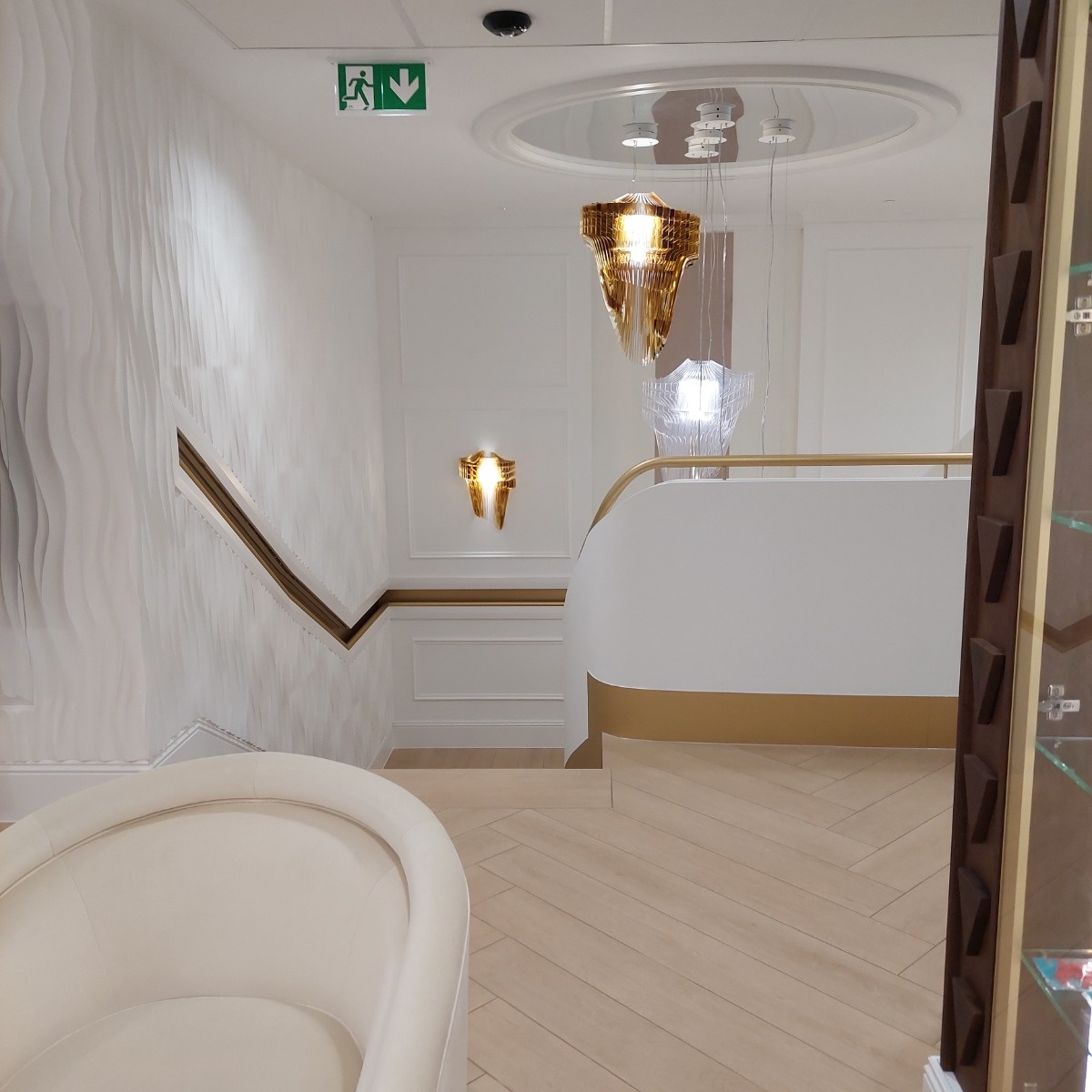 6ef76e37-84b4-4a03-a12a-d115291adc39