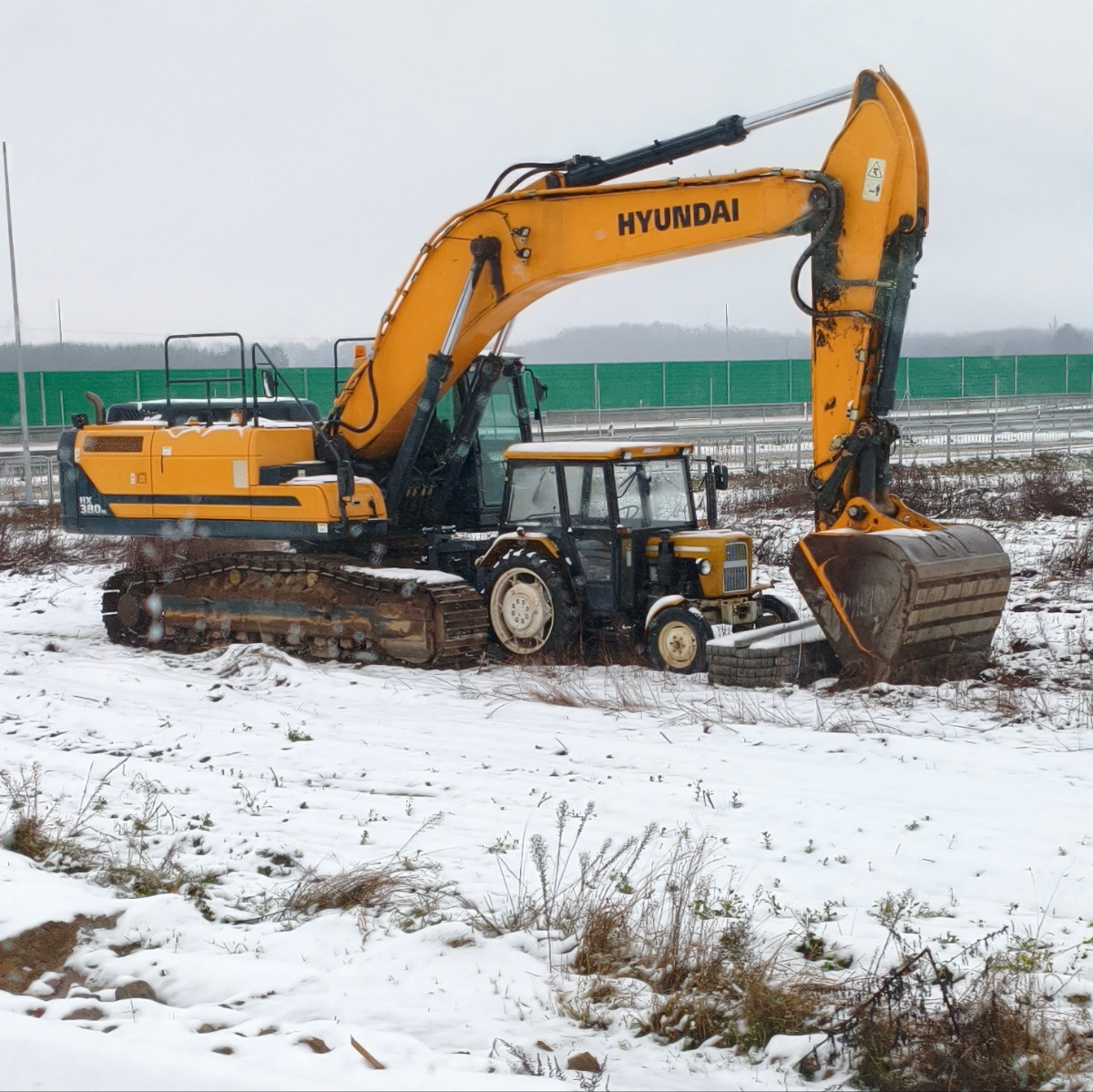 e7401920-d74b-42c4-be71-988a9ada3b2a