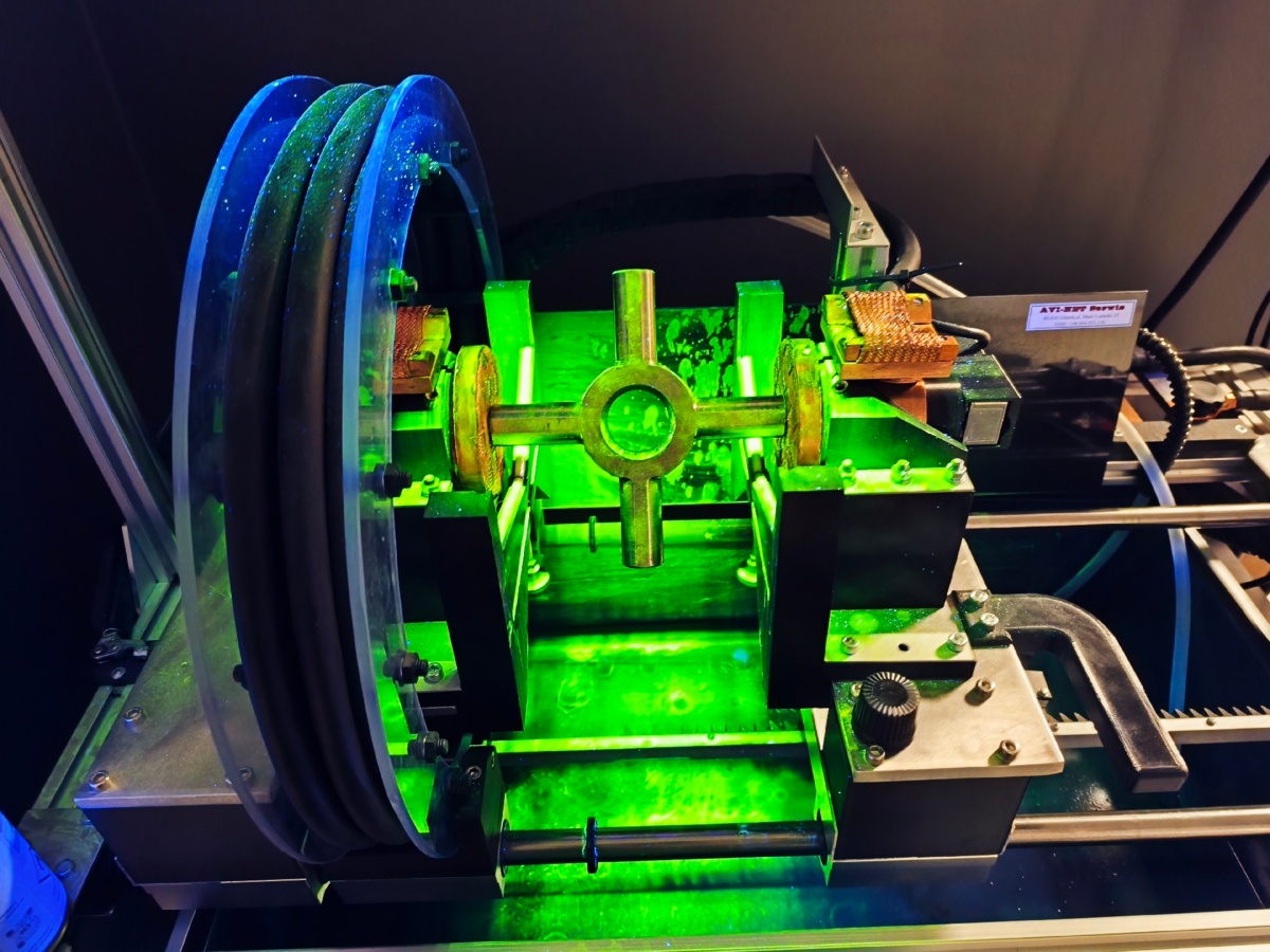 bfa85ea9-2d03-42ac-bef5-0cebd8af13bc