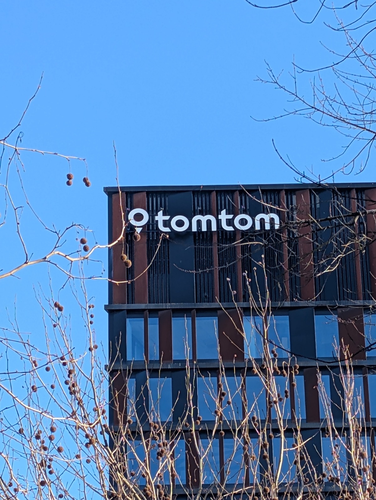 f38e5252-3512-4621-892b-8a48523ce3ac