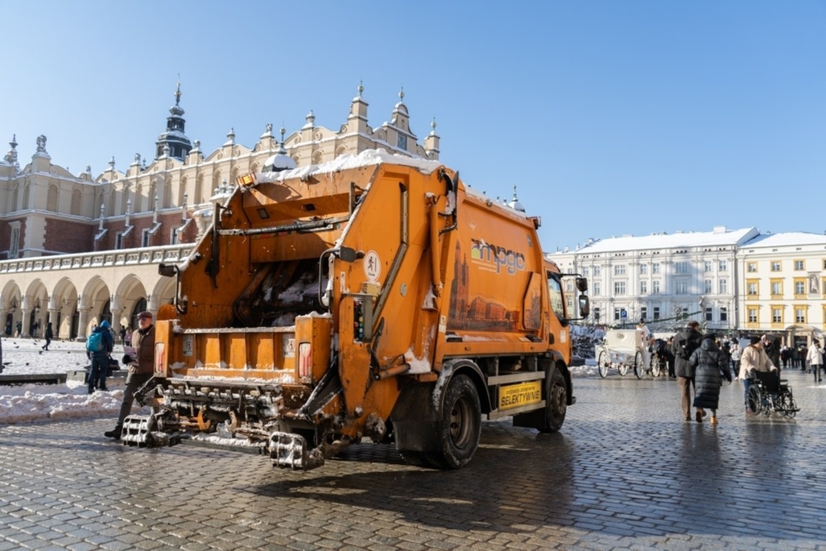 Gwałtowne podwyżki opłat za śmieci w Krakowie. Wszystko w rękach radnych