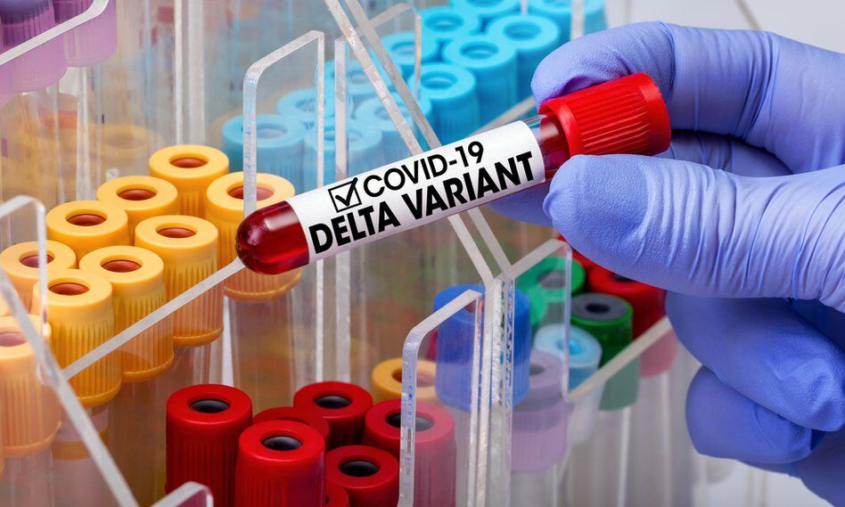 Wirusolog: Wariant delta jest bardziej zakaźny, ale nie bardziej agresywny