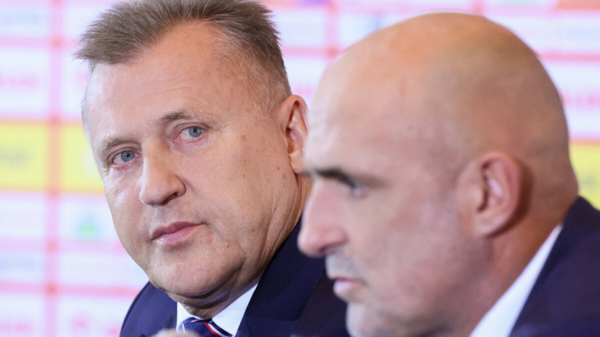 Probierz zostaje. Kulesza nie zwolnił kolegi od szklanki pomimo fatalnych wyników i atmosfery w kadrze