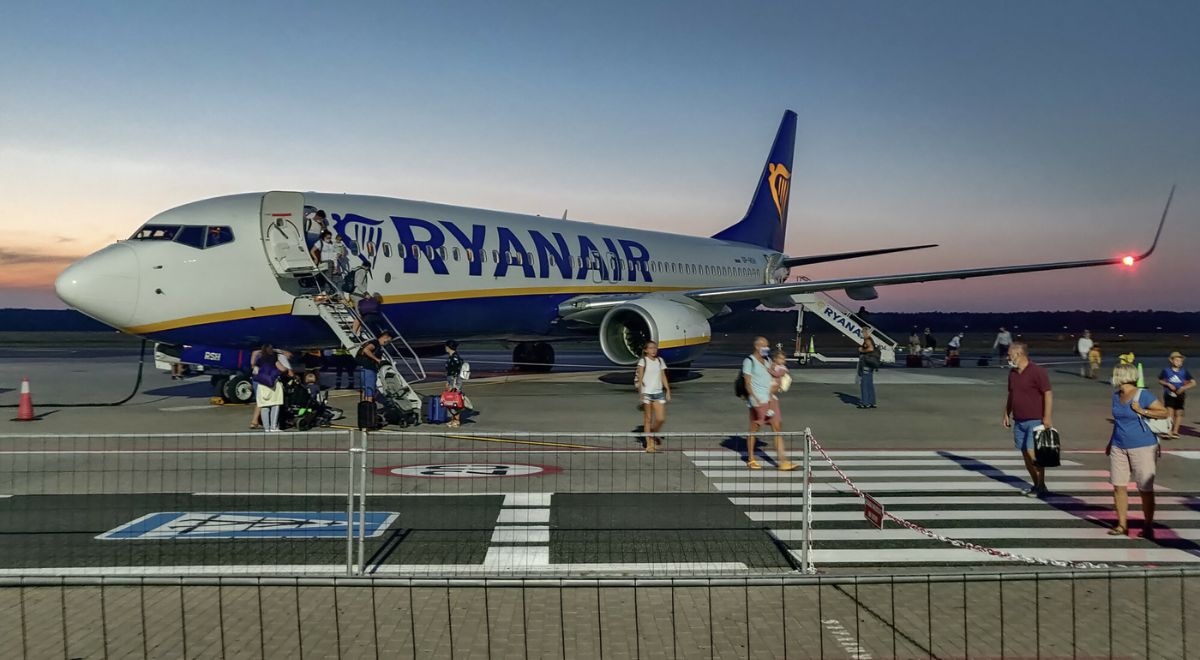 Ryanair potroi liczbę pasażerów do 2030 roku. Rekordowa umowa z Modlinem