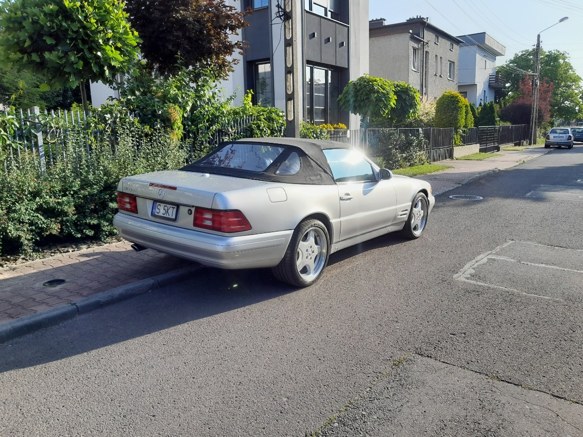 318db3f0-dd12-436f-bc9d-0c2fce743114