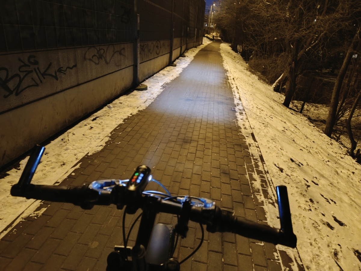 25b77f8b-bc67-4d8c-9d7f-70e433b9fa8b