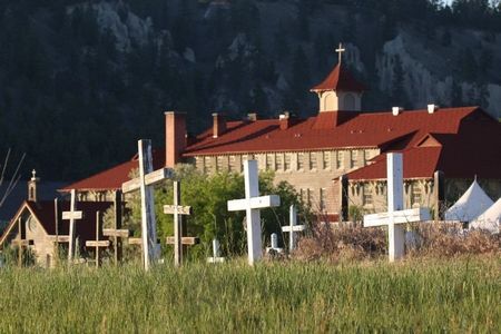 Kanada: Odkryto kolejne szczątki przy budynku dawnej szkoły
