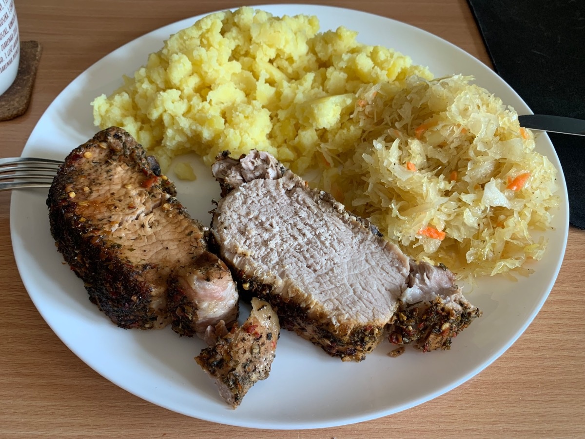 f52bfa3f-cb1b-480f-ad8f-fb5b83942e77