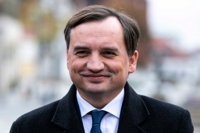 7f80946f-2d34-4e8f-a0fb-8f637dad4cd9