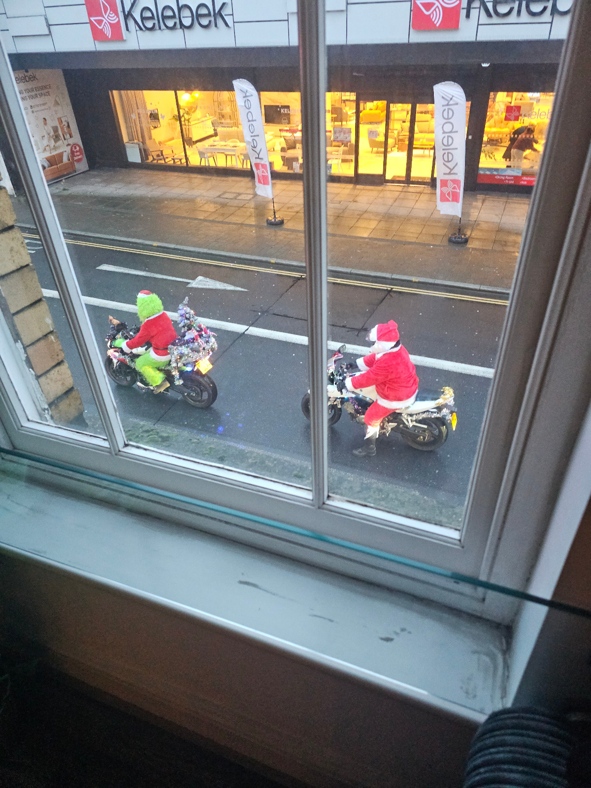 e9e041c7-7d0e-42dc-8bce-0f1efdf3a7df