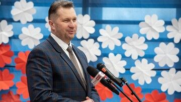 Nauka zdalna. Czarnek: mam nadzieję, że to ostatni miesiąc takiej formy na długo