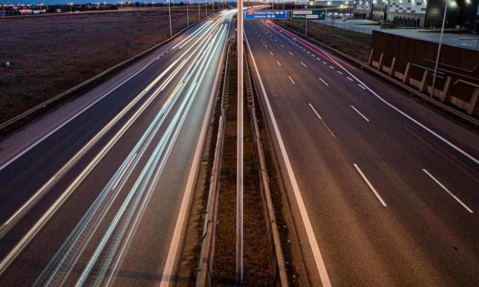 Rząd szykuje zmiany. Dożywotni zakaz prowadzenia auta zamknie im drogę do części zawodów