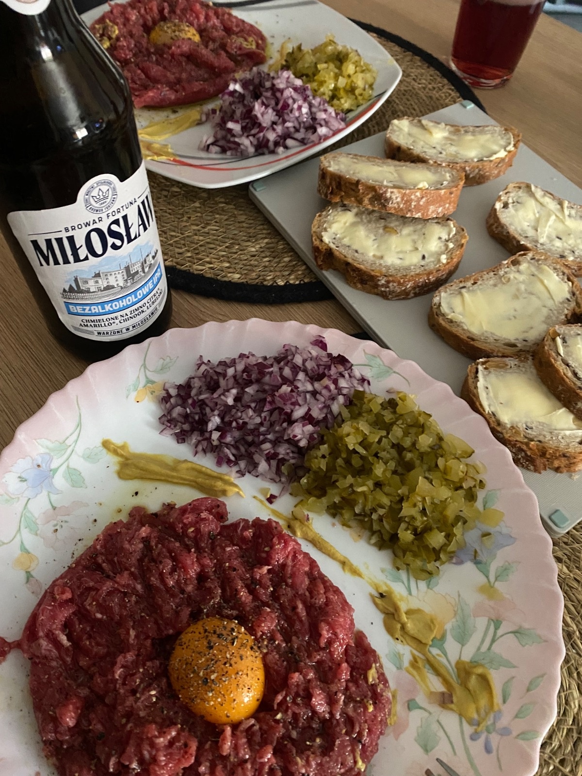 b880444e-77ec-4fe3-bfb2-7c029677ae3b