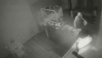 Kolno. Włamał się do lokalu i zrobił sobie kebab. 17-latek w rękach policji