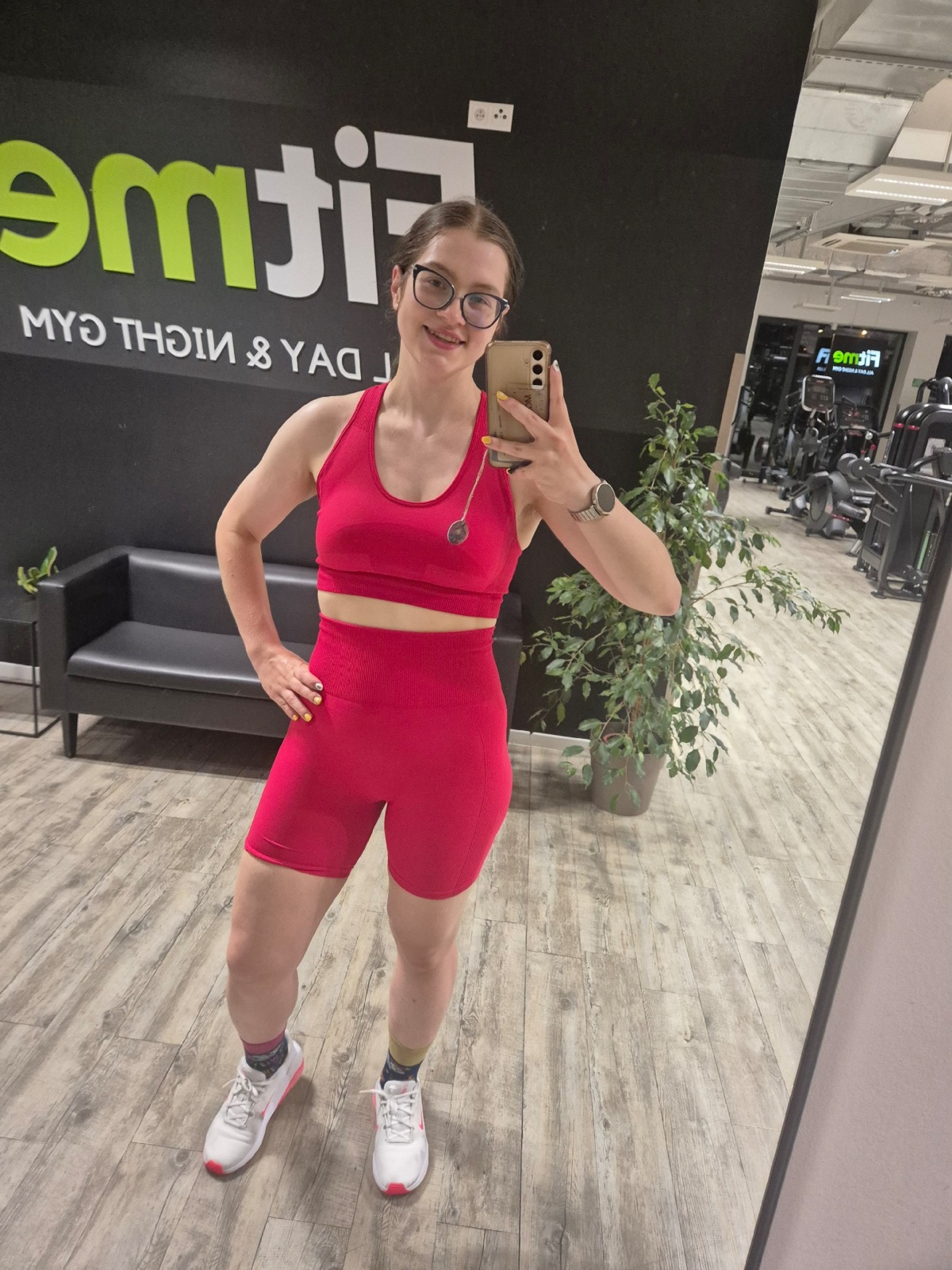 3fee3f44-6b65-45df-b6ba-45401f0a38bc