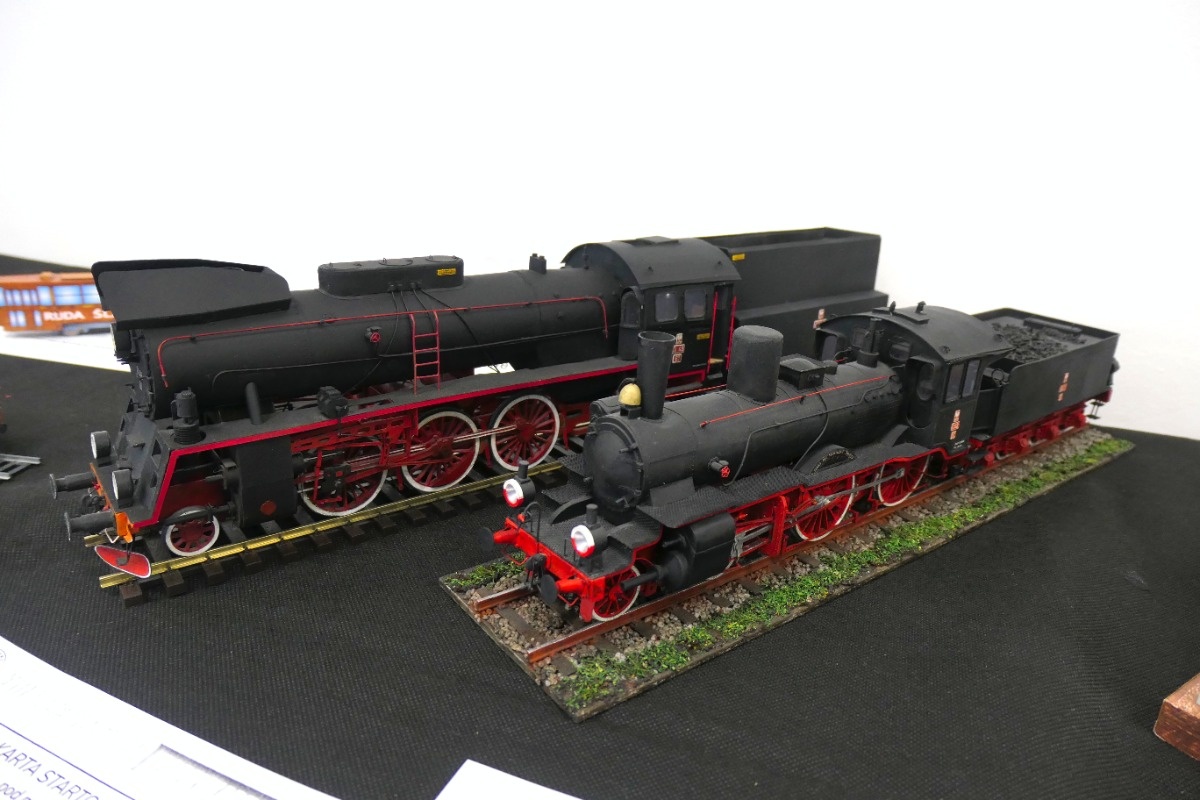 3dee9183-841b-4659-819a-08f5edee5985