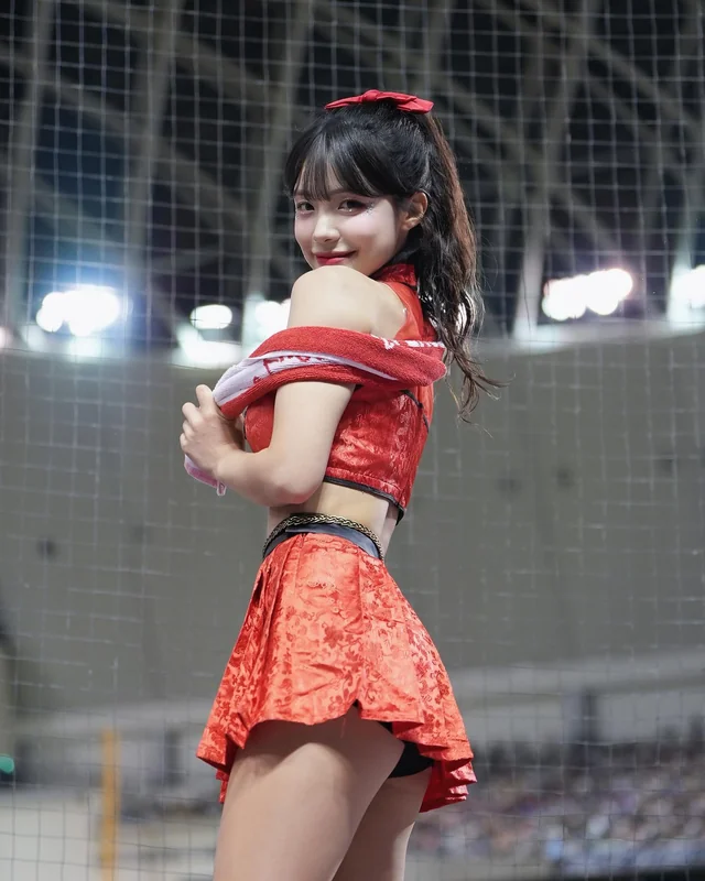 b7291dd8-4c5f-4c83-a3ed-ac8762ae65d9