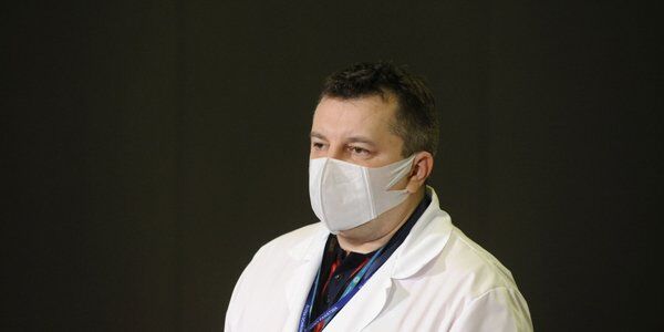 Czy każdy pozbawiony odporności zakazi się Omikronem? "To się wydarzy"